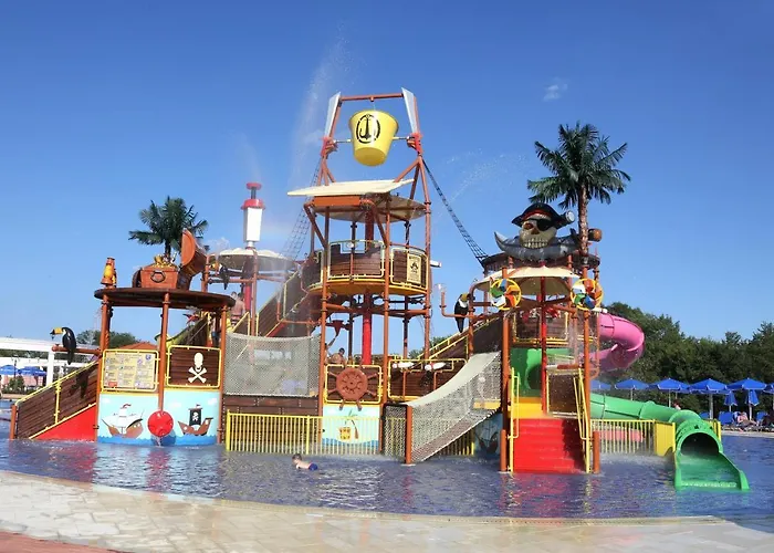 リゾート Duni Village