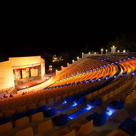 Duni Village Station touristique 4*