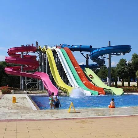 منتجع Duni Village