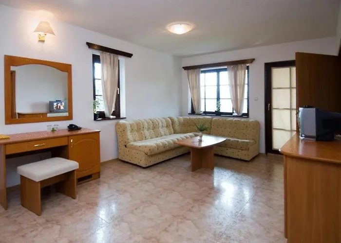 Ośrodek wypoczynkowy Duni Village 4*