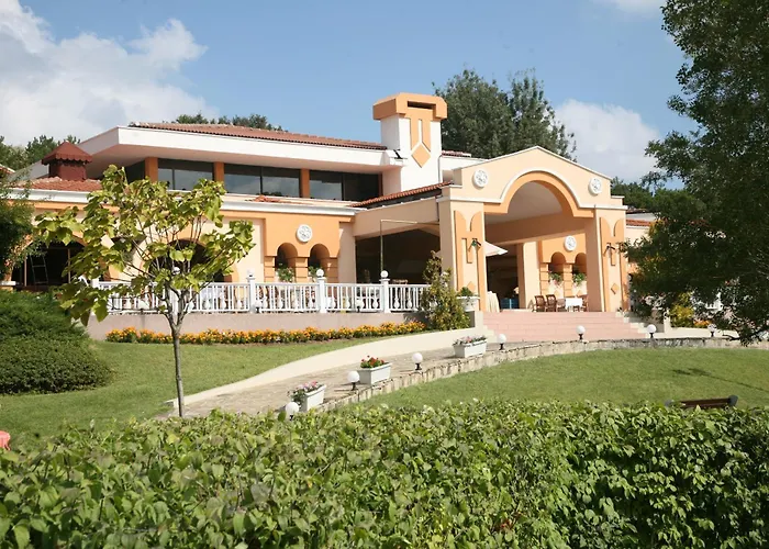 Duni Village